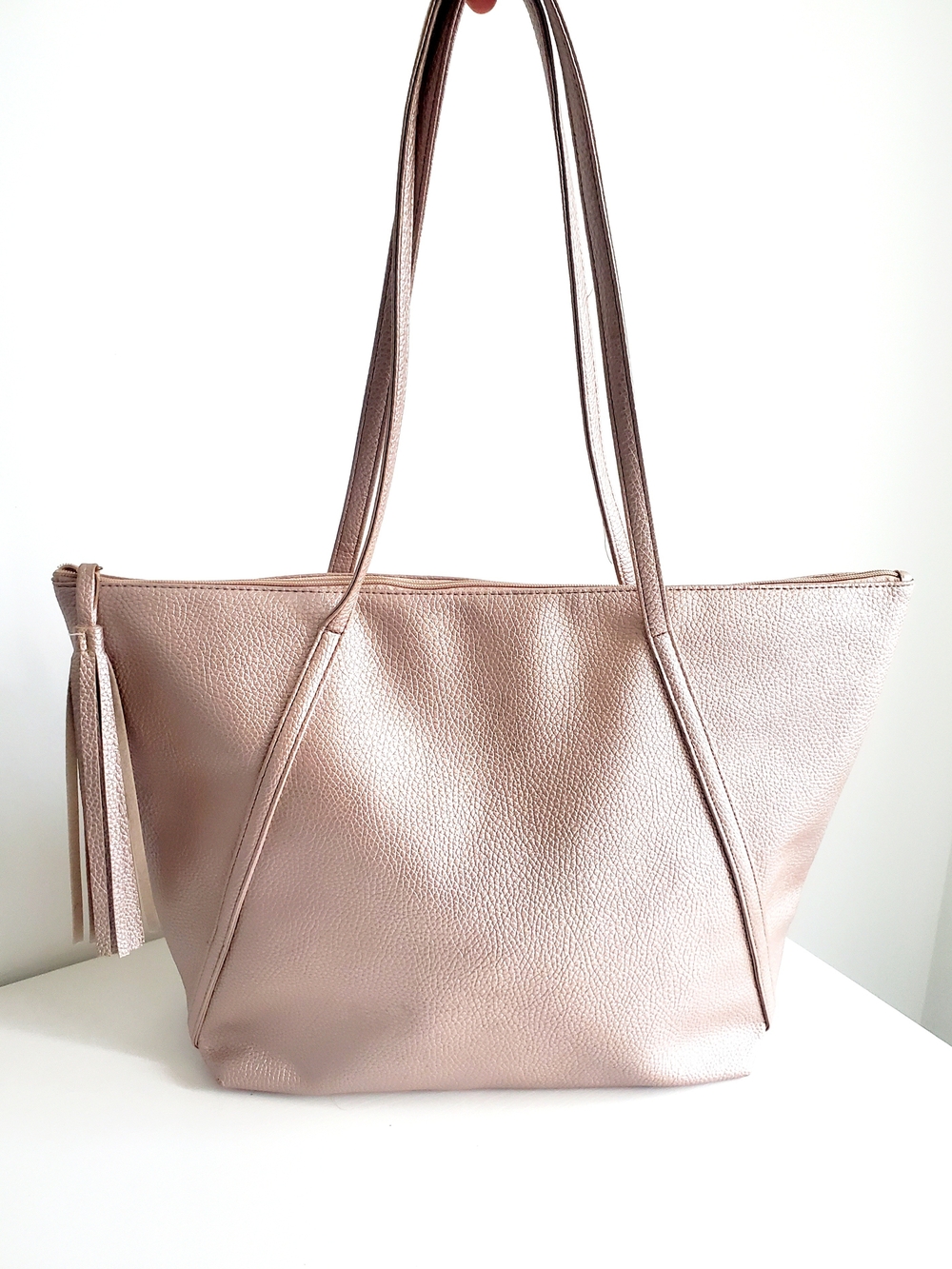 Women’s Metallic Rose Tote Bag with Tassel